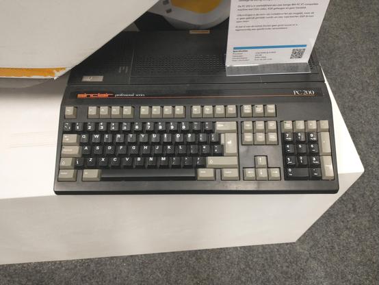 Image of a Sinclair PC200 compact computer