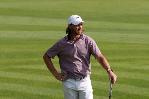 Final round at Travelers Championship delayed