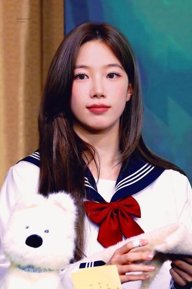 250426 Kazuha - MusicKorea Fansign