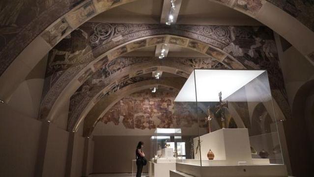 Sala del MNAC que acull part de les pintures de Sixena (ACN/Eli Don)