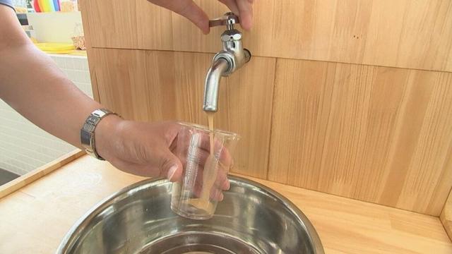 「初めての体験」 蛇口をひねると県産の桃100％ジュースが！ 山梨・笛吹市 | 山梨のニュース | ＵＴＹテレビ山梨 - TBS NEWS DIG