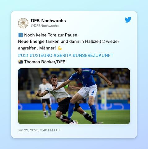 ⏸️ Noch keine Tore zur Pause. 
Neue Energie tanken und dann in Halbzeit 2 wieder angreifen, Männer! 💪

#U21 #U21EURO #GERITA #UNSEREZUKUNFT
📸 Thomas Böcker/DFB https://t.co/GmtekAQNXL