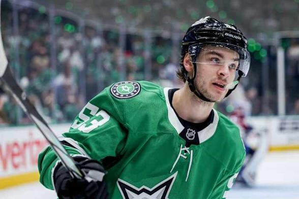 Johnston has quickest goal to start a Stars playoff game in 6-2 win over Avs for 3-2 series lead