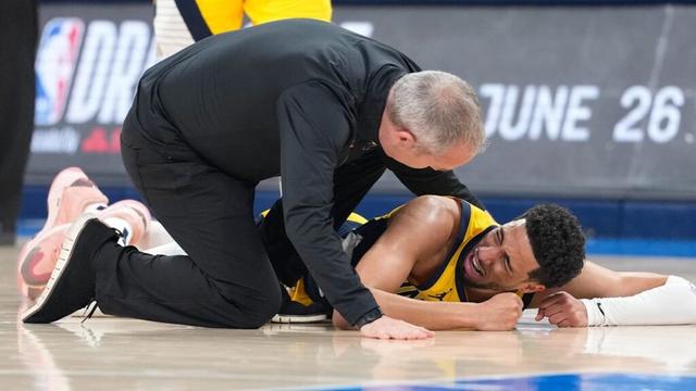 New York Knicks Stars Send Well Wishes to Injured Tyrese Haliburton