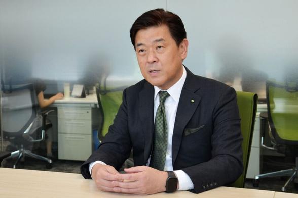 株主の怒りで太陽ＨＤの社長再任否決に、日本でアクティビズムが台頭 - Bloomberg