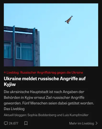 Screenshot von ZEIT Online mit einem Haus und rechts oben ein Objekt, das entweder eine Drohne oder ein Känguru ist.