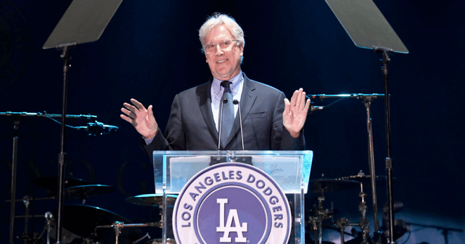 Late-inning rally: Dodgers donate $1 million toward immigrant families