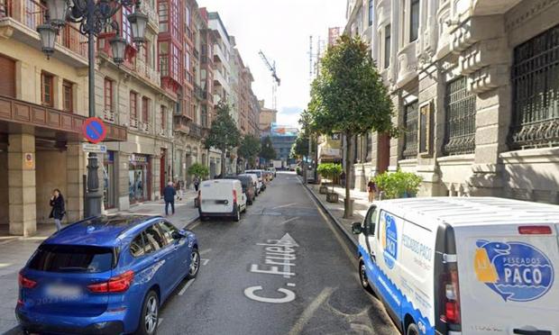 Una de las calles de Oviedo. (Google Maps)