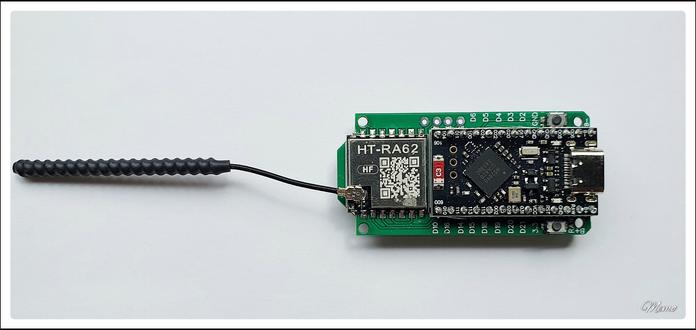 Bildbeschreibung:
Ein LoRa Node DIY Projekt, in Einzelteilen und fertiggestellt.