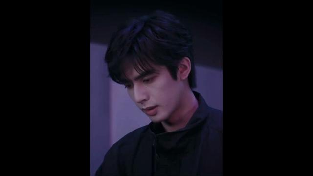 He still loves her❤️ | #shorts #TheSevenRelicsofillOmen #songweilong  #liuhaocun  #youku
