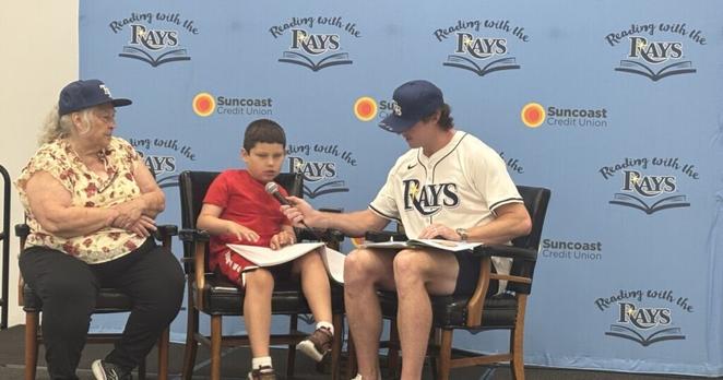 Tampa Bay Rays read books with visually impaired students