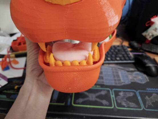 Tongue :3