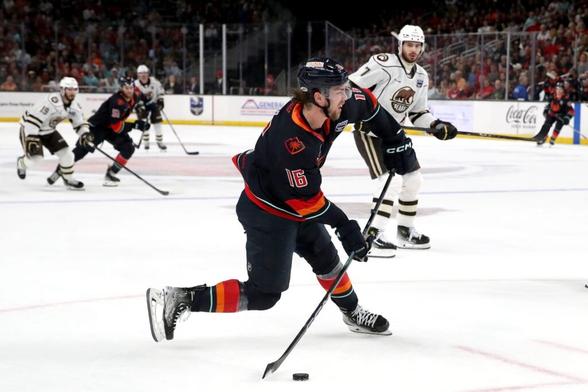 Stars Sign Kole Lind To Two-Way Extension