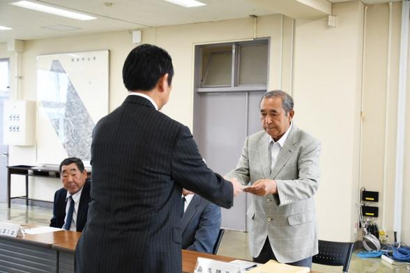 綴子財産区管理委員 選任書交付式 | 北秋田市ホームページ 住民が主役のもりのまち
