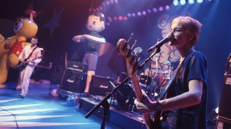 “a few months before the countdown (Hoest 100) triple j invited Spiderbait onto the roof of the ABC to play live to listeners across the country for Live At The Wireless.

It was short, it was fast and it was loud… quintessentially Spiderbait.”

source https://www.abc.net.au/listen/programs/live-at-the-wireless-on-double-j/spiderbait-live-triple-j-roof/12206602