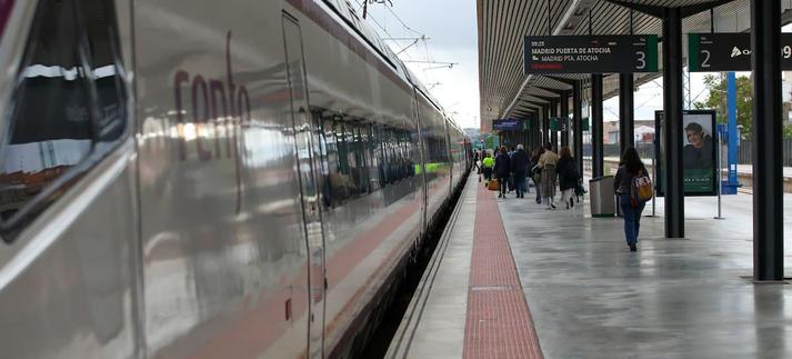 Un vagón de Renfe / Europa Press News