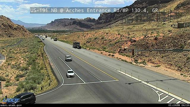 This webcam is maintained by the Utah Department of Transportation. It is located across US 191 from the Arches National Park entrance road.
