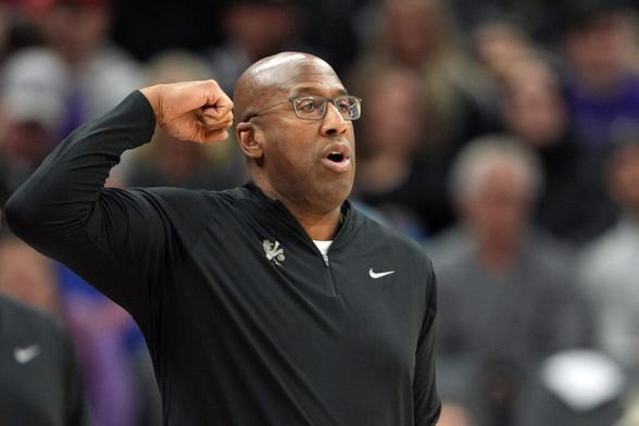 Knicks insider tabs former Kings coach as top candidate for head coaching job
