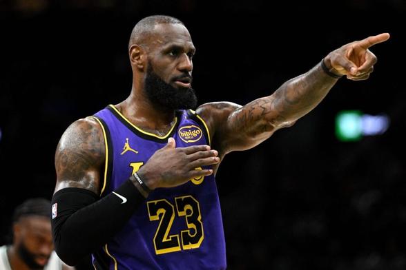 Don’t Expect Lakers to Acquire 7’2” Rival