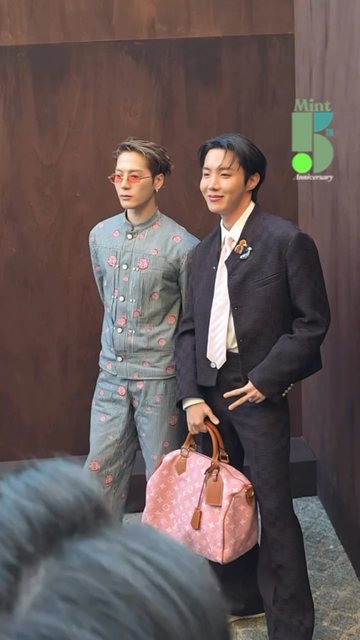 Mint Magazine Thailand IG Post feat. Hobi 250625