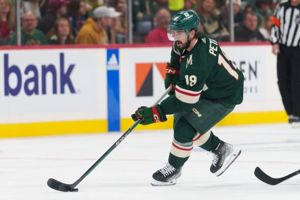 International Notes: Petan, Heatherington, Wilson, Keeper