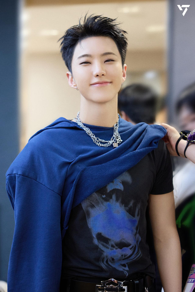 Seventeen Thunder Promos - Backstage with Hoshi