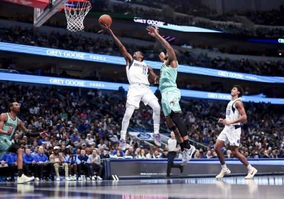 Mavs Make $119 Million Commitment To Hall Of Famer