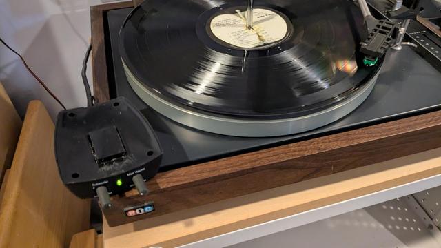 A working record player! With sound!