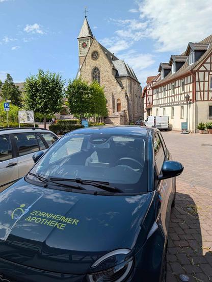 TablettenTaxi in Zornheim an der kath. Kirche