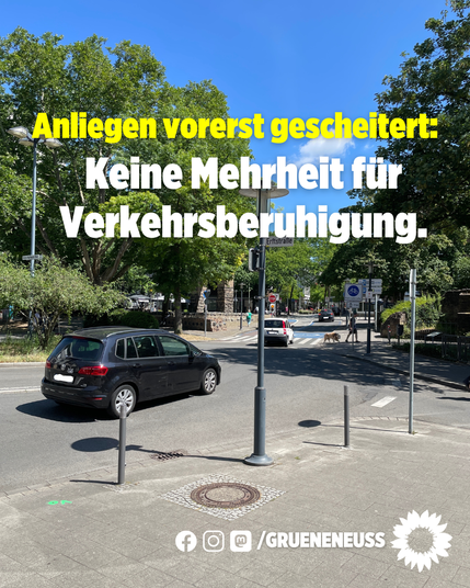 Ein Foto des Kreisverkehrs am Benno-Nussbaum-Platz mit 2 fahrenden Autos. Darauf steht "Anliegen vorerst gescheitert: Keine Mehrheit für Verkehrsberuhigung."