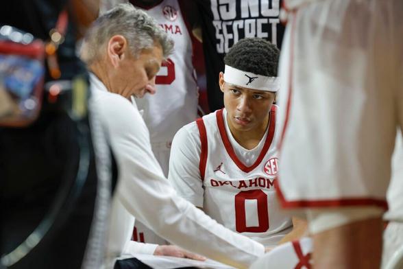 NBA Draft Analyst Reveals Hornets’ Interest in 17.1-PPG Shooter As LaMelo Ball’s New Backcourt Partner