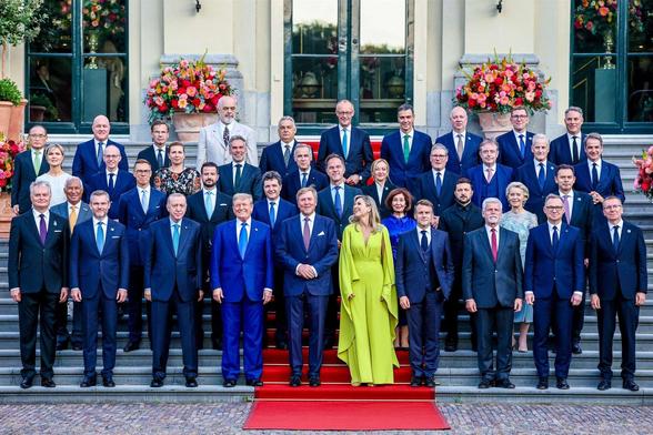 Nato Summit 2025 yhteiskuva