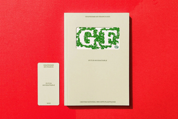 Couverture de la publication Graphisme en France 2025, intitulée Futur souhaitable, posée sur un fond rouge vif.