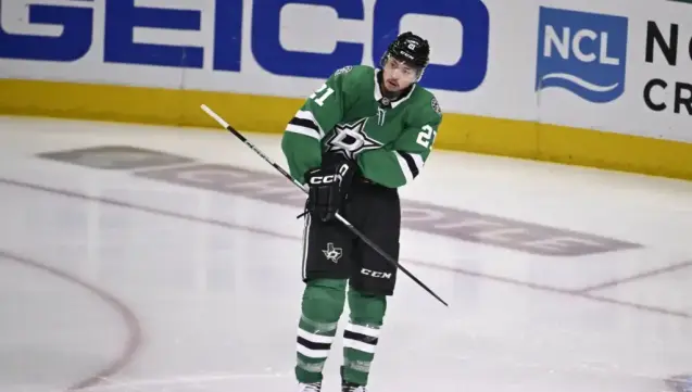 Jason Robertson ignites Dallas Stars' journey with sensational plays in thrilling NHL season opener