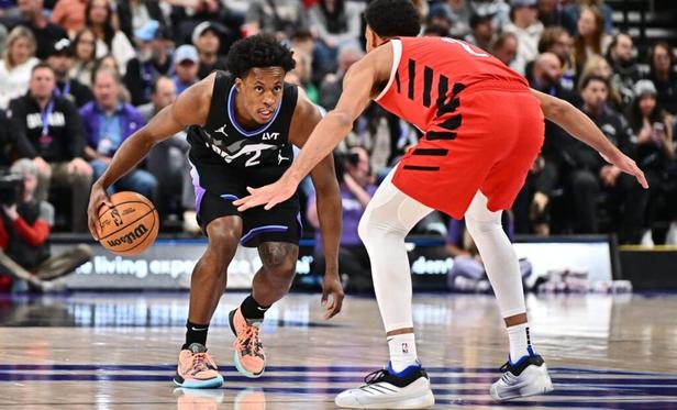 Timberwolves Interested in Collin Sexton While Shopping Their Own Veteran Guard