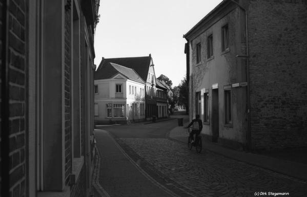 Sommerabend in Billerbeck - Eine analoge Aufnahme in schwarz / weiß