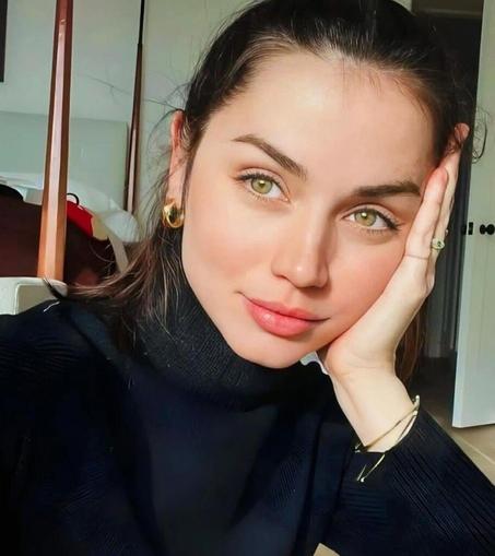 Ana de Armas