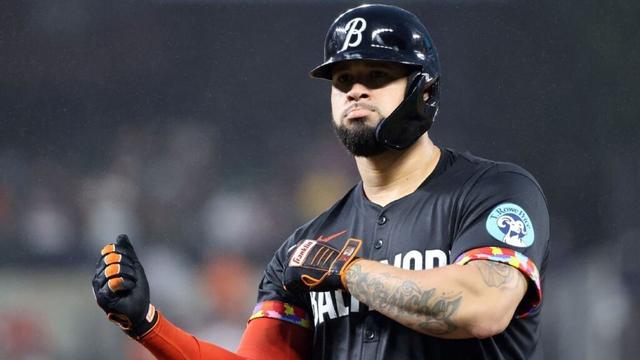 Orioles, Sanchez storm back from 6-0 hole to rout Rays 22-8