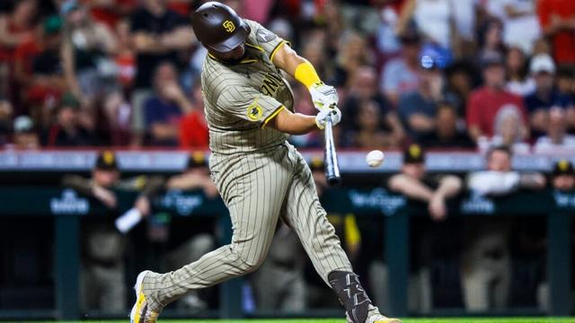 Ryan Vilade plays Elias Diaz double off wall