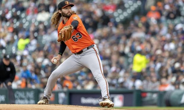 Orioles recall Brandon Young to start Wednesday against Rangers