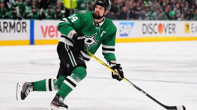 Dallas Stars captain Jamie Benn signs 1-year deal to stay with his only NHL team