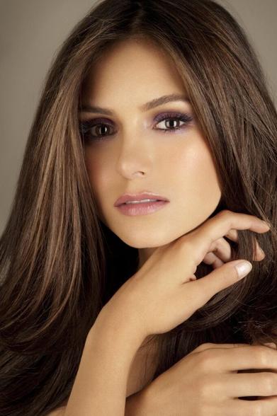 Nina Dobrev