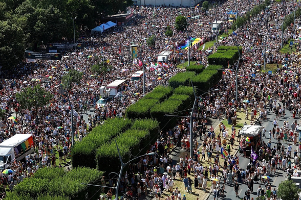 Arial shot of huge crowds in Budapest.