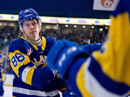 Oilers focus on skill, competitiveness in late rounds of NHL draft