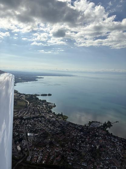 Im Anflug über den Bodensee.