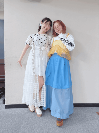 Uesaka SumireとNanjou Yoshinoは、センシュ大学の146周年記念クロモンフェスティバルでの講演から