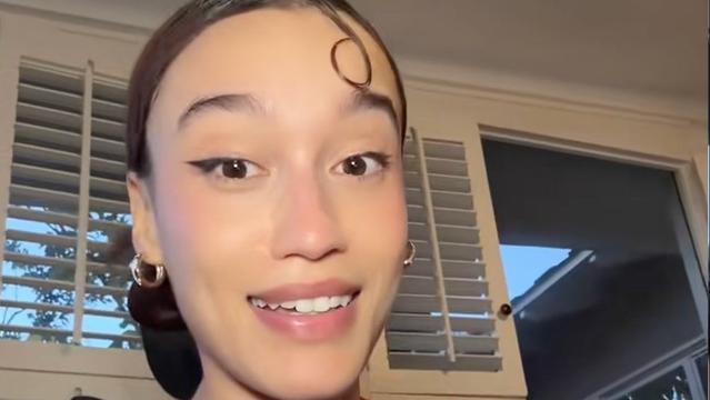 Nezza Performs National Anthem in Spanish for Dodgers Despite Warning