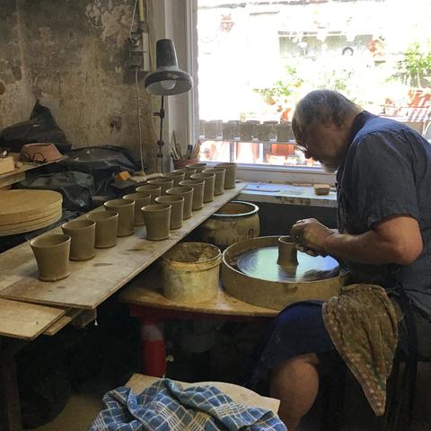 Making cups for Keramiek Museum Tegelen.