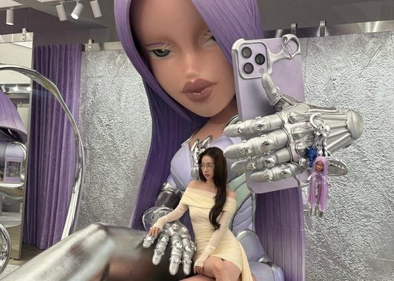186万超いいね！aespaカリナ、Gentle Monster×Bratzで世界を魅了 | 話題の投稿 | スポーツブル (スポブル)