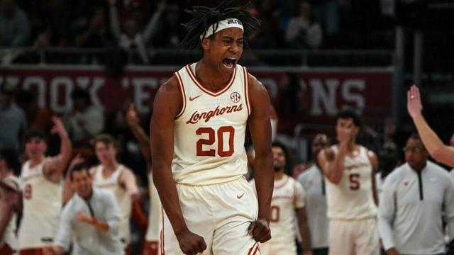 How he fits with Alex Sarr, CJ McCollum